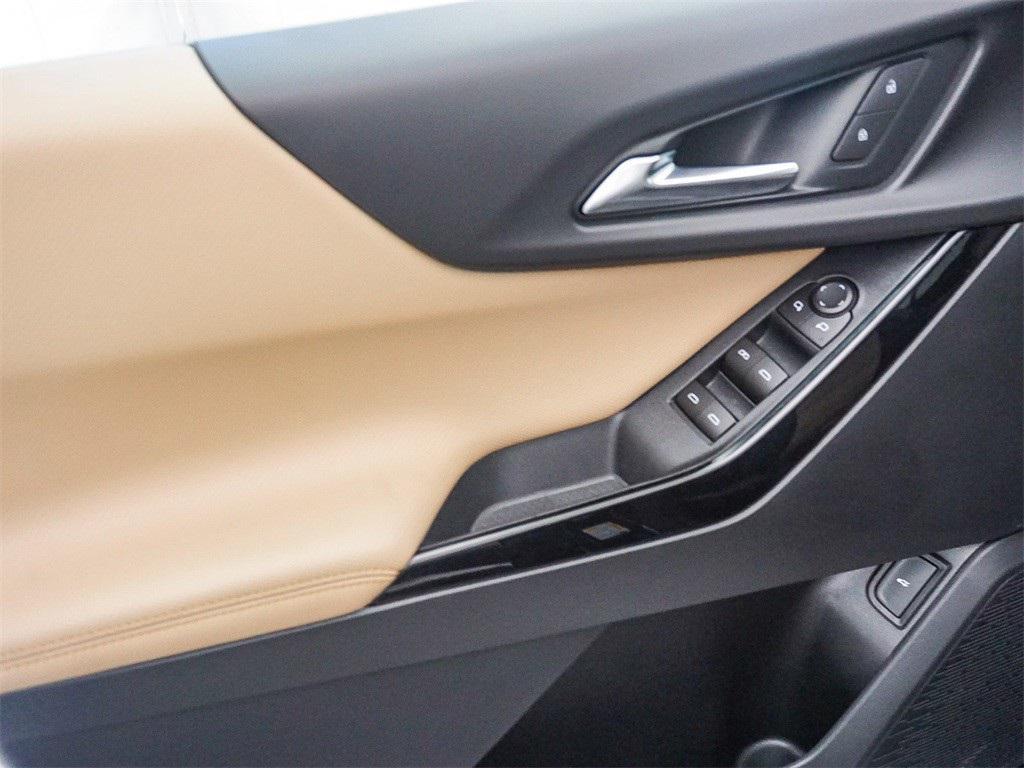 new 2026 Chevrolet Equinox car, priced at $33,215