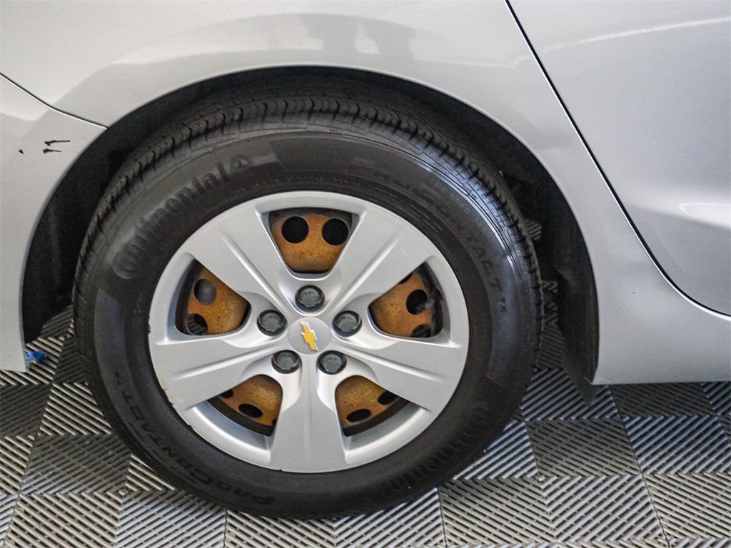 used 2017 Chevrolet Cruze car, priced at $9,594