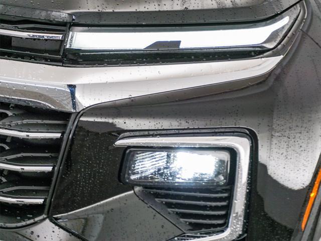 new 2025 Chevrolet Traverse car, priced at $39,995