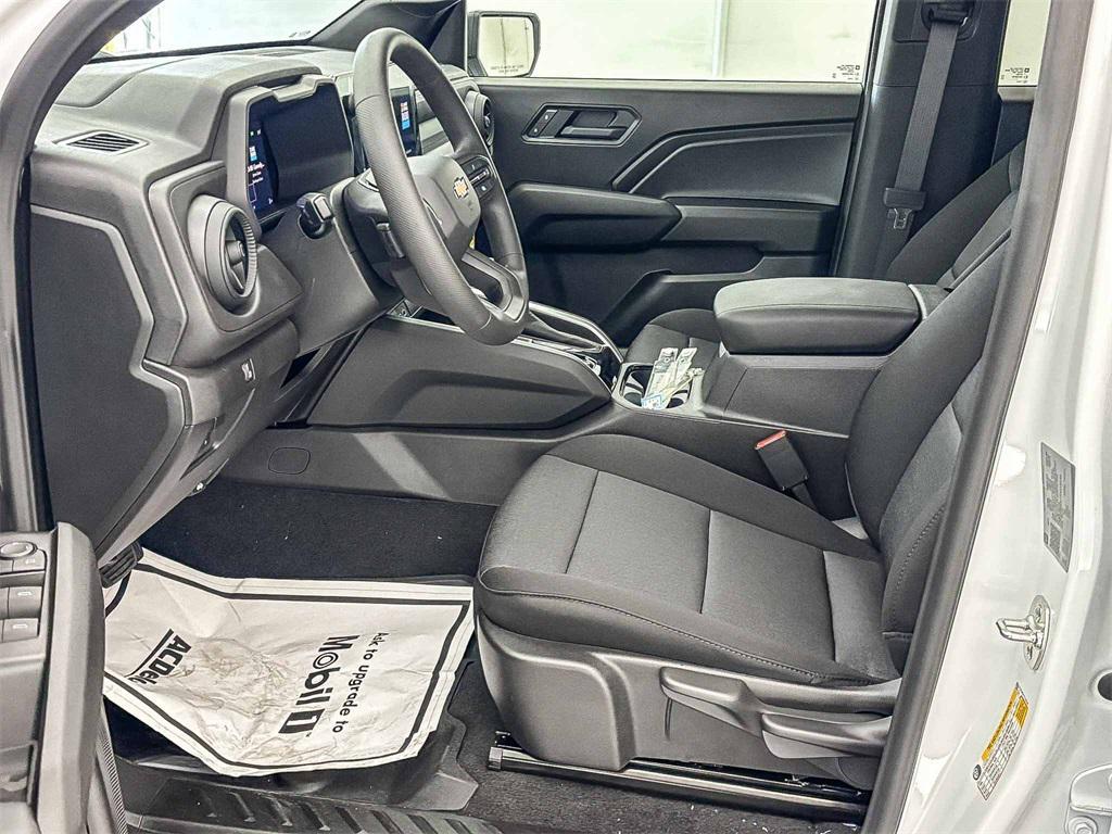 new 2026 Chevrolet Colorado car, priced at $31,000