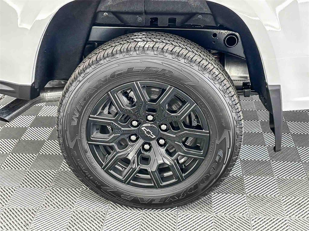 new 2026 Chevrolet Colorado car, priced at $31,000