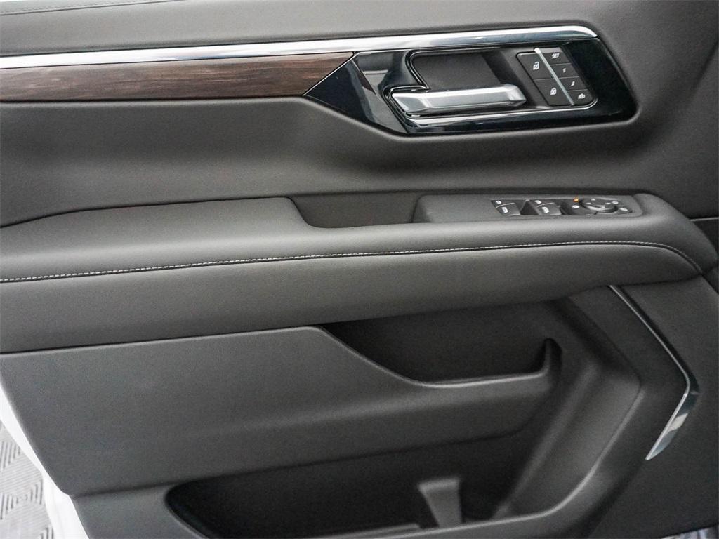 new 2026 Chevrolet Suburban car, priced at $69,580