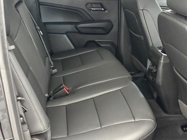new 2025 Chevrolet Colorado car, priced at $36,995