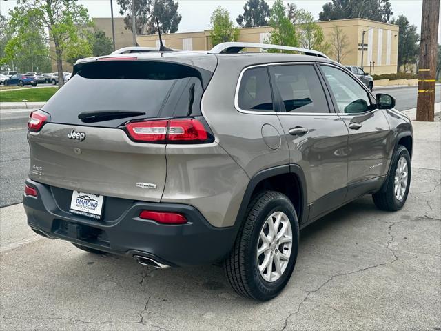 used 2016 Jeep Cherokee car, priced at $12,995