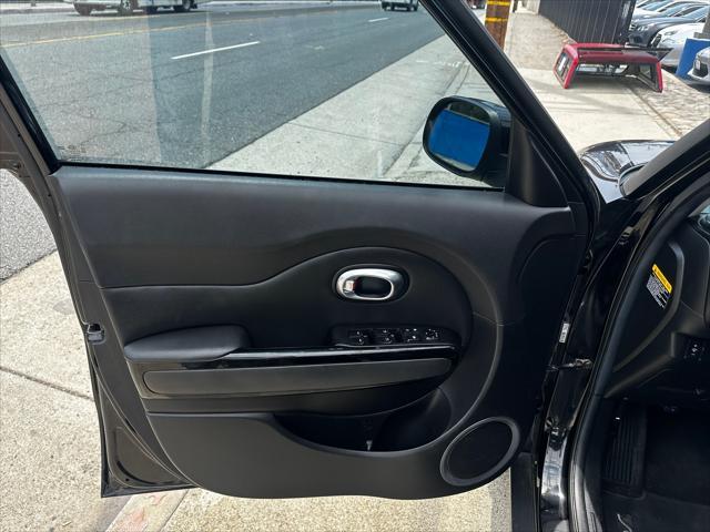used 2015 Kia Soul car, priced at $12,500