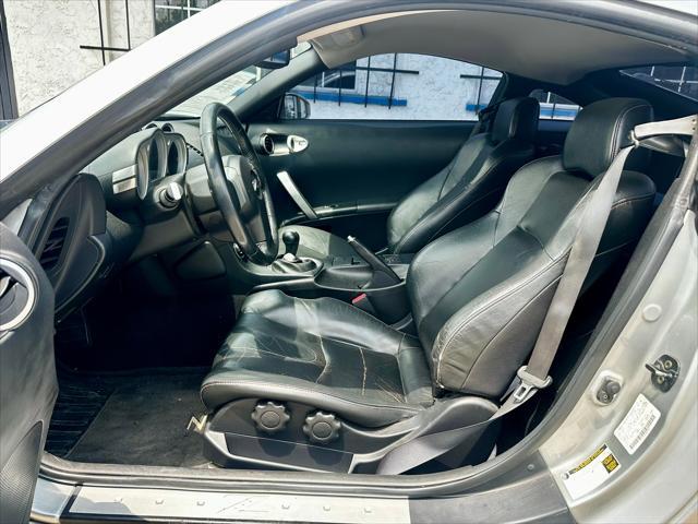 used 2005 Nissan 350Z car, priced at $13,500