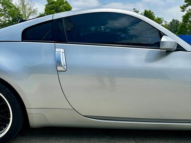 used 2005 Nissan 350Z car, priced at $13,500