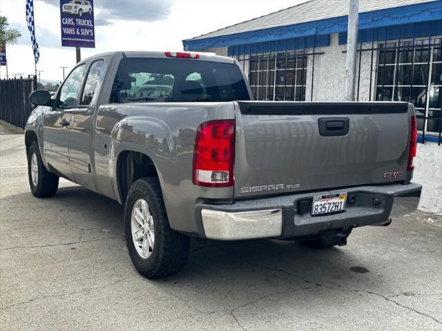 used 2013 GMC Sierra 1500 car, priced at $17,995