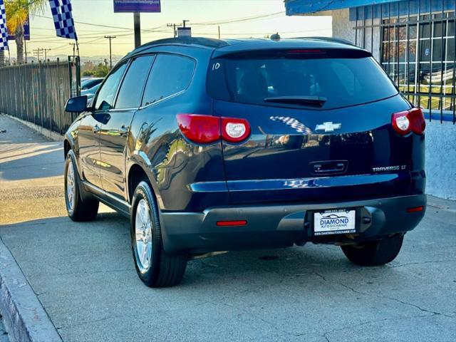 used 2011 Chevrolet Traverse car, priced at $9,500