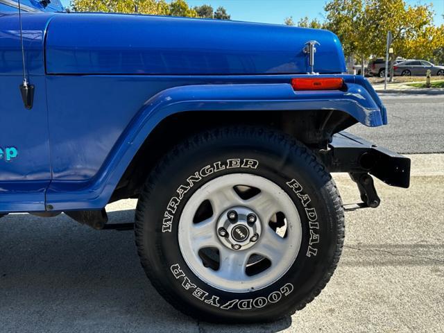 used 1995 Jeep Wrangler car, priced at $12,500