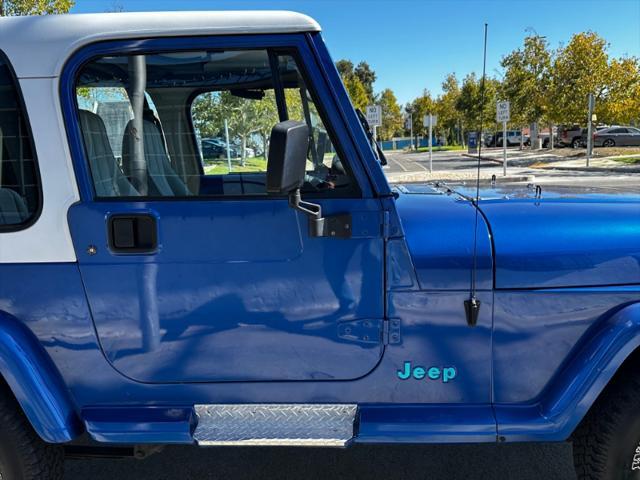 used 1995 Jeep Wrangler car, priced at $12,500