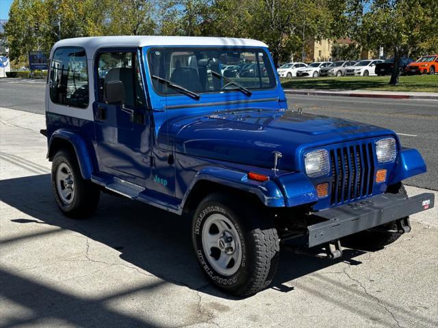 used 1995 Jeep Wrangler car, priced at $12,500