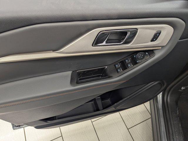 new 2025 Ford Explorer car, priced at $46,296