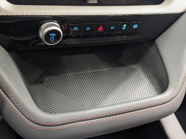 new 2025 Ford Explorer car, priced at $49,338