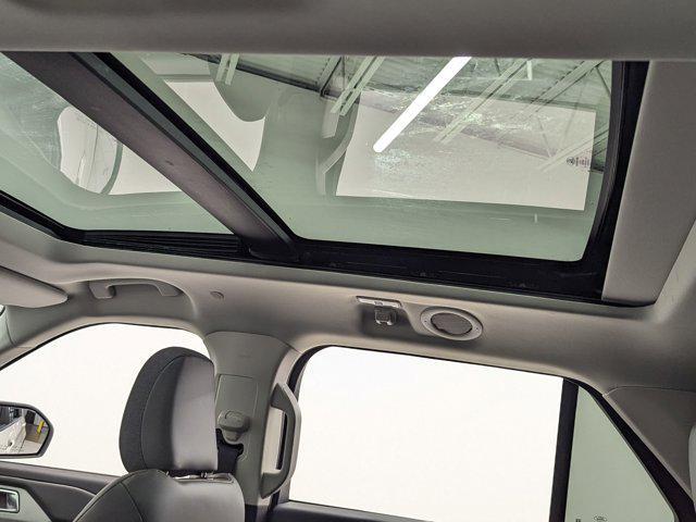 new 2025 Ford Explorer car, priced at $49,244