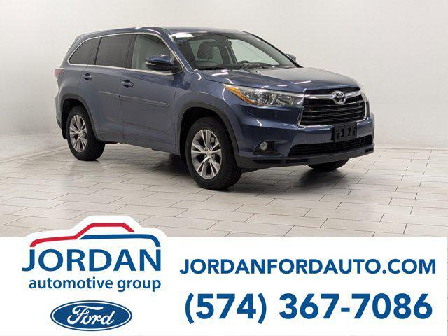 used 2015 Toyota Highlander car, priced at $19,499