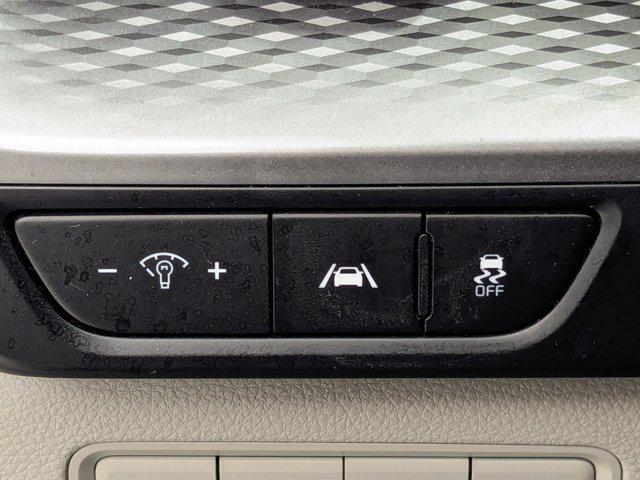 used 2022 Kia Carnival car, priced at $28,998