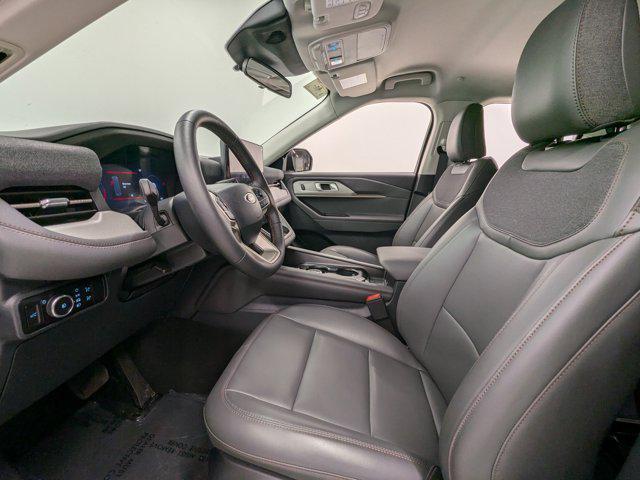 new 2025 Ford Explorer car, priced at $43,903