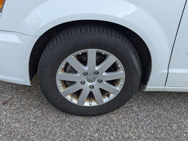 used 2016 Chrysler Town & Country car, priced at $5,999