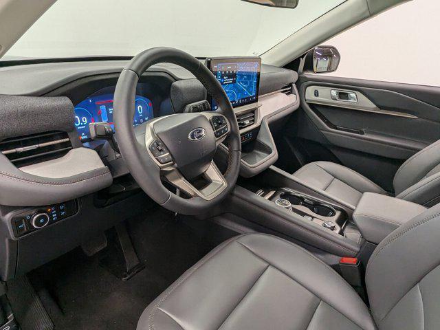 new 2025 Ford Explorer car, priced at $47,280