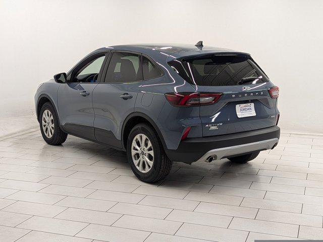 new 2025 Ford Escape car, priced at $30,550
