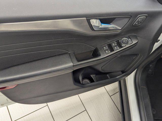used 2022 Ford Escape car, priced at $25,998