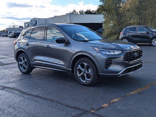 used 2024 Ford Escape car, priced at $25,999