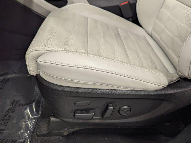 used 2024 Kia Telluride car, priced at $40,298