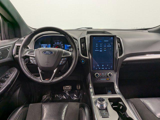 used 2022 Ford Edge car, priced at $28,999