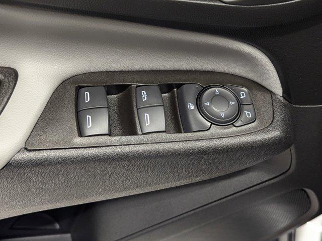 used 2023 Chevrolet Equinox car, priced at $20,998