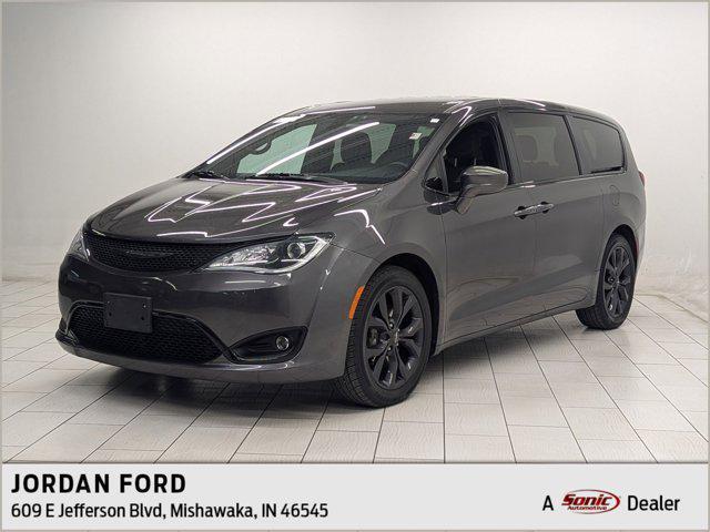 used 2019 Chrysler Pacifica car, priced at $16,198
