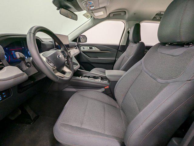 new 2025 Ford Explorer car, priced at $42,771