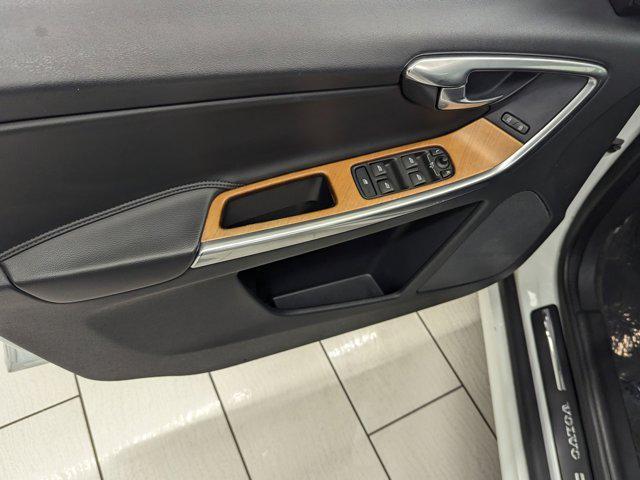 used 2017 Volvo XC60 car, priced at $14,499