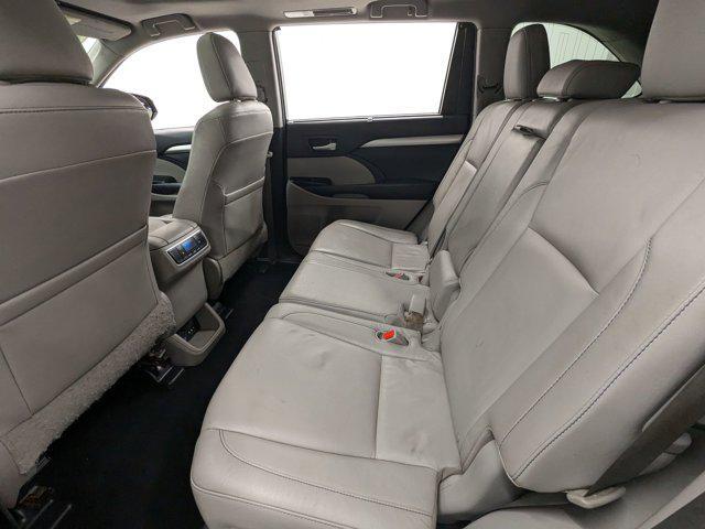 used 2014 Toyota Highlander car, priced at $9,999