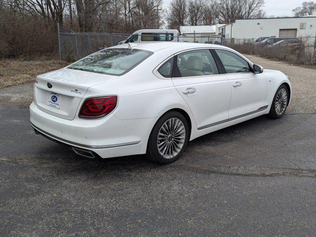 used 2019 Kia K900 car, priced at $27,499