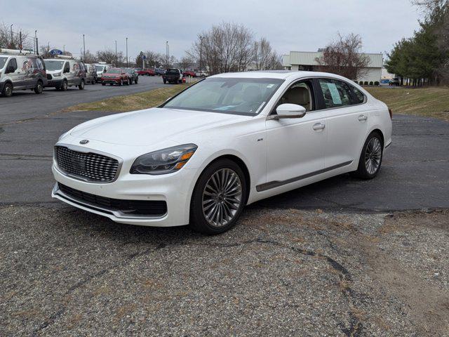 used 2019 Kia K900 car, priced at $27,499