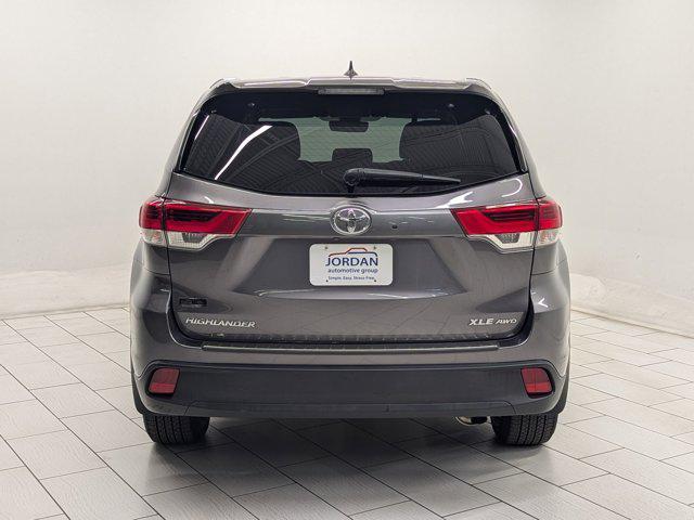 used 2019 Toyota Highlander car, priced at $26,499