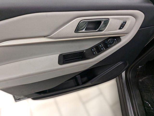 new 2025 Ford Explorer car, priced at $47,745
