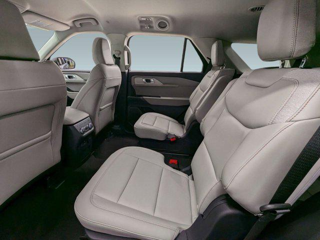 new 2025 Ford Explorer car, priced at $47,745