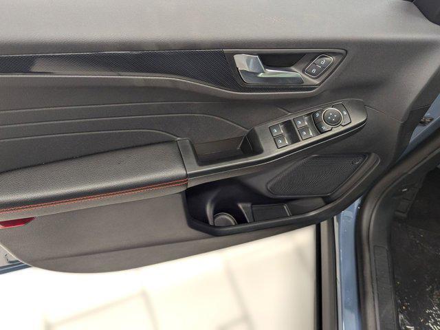 new 2025 Ford Escape car, priced at $35,707