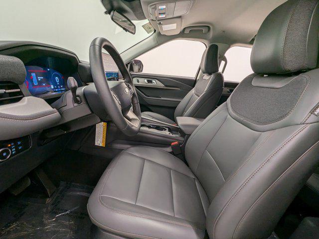 new 2025 Ford Explorer car, priced at $46,511