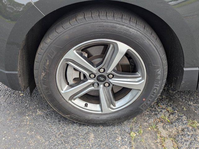 used 2023 Ford Edge car, priced at $27,999