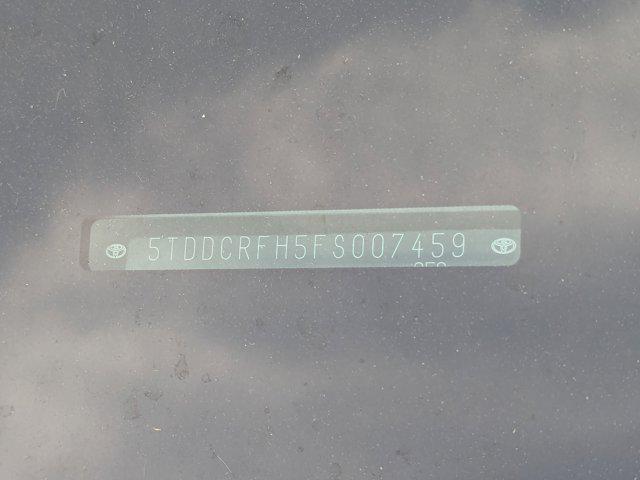 used 2015 Toyota Highlander Hybrid car, priced at $23,999