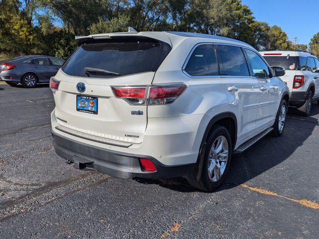 used 2015 Toyota Highlander Hybrid car, priced at $23,999