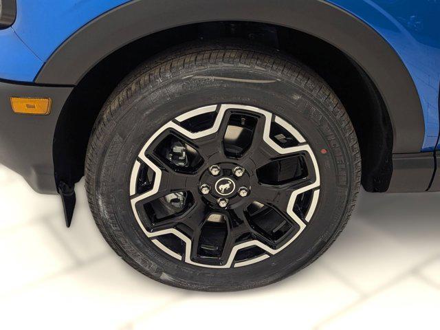 new 2025 Ford Bronco Sport car, priced at $40,009