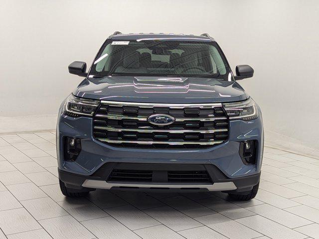 new 2025 Ford Explorer car, priced at $45,278