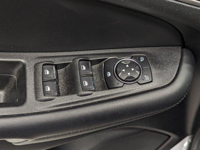 used 2022 Ford Edge car, priced at $28,398