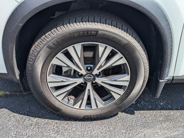used 2022 Nissan Rogue car, priced at $21,999
