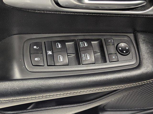 used 2020 Chrysler Pacifica Hybrid car, priced at $23,799