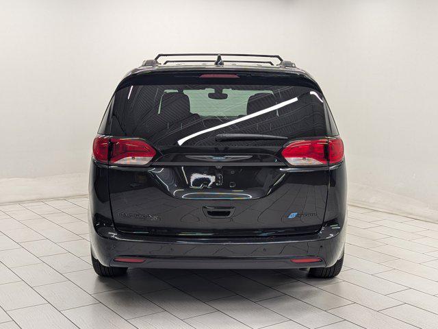 used 2020 Chrysler Pacifica Hybrid car, priced at $23,799